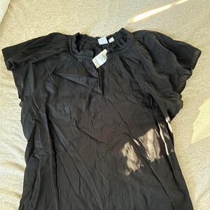 GAP Black Ruffled butterfly Top